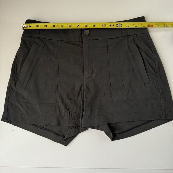 ATHLETA Charcoal NYLON SPANDEX SHORTS WITH ZIPPERED POCKETS SIZE 4 - Picture 4 of 10